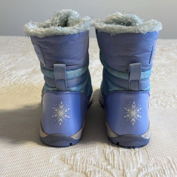 Sorel x Disney Elsa Frozen boots, waterproof, light blue/purple, silver, size 6 - Picture 5 of 10